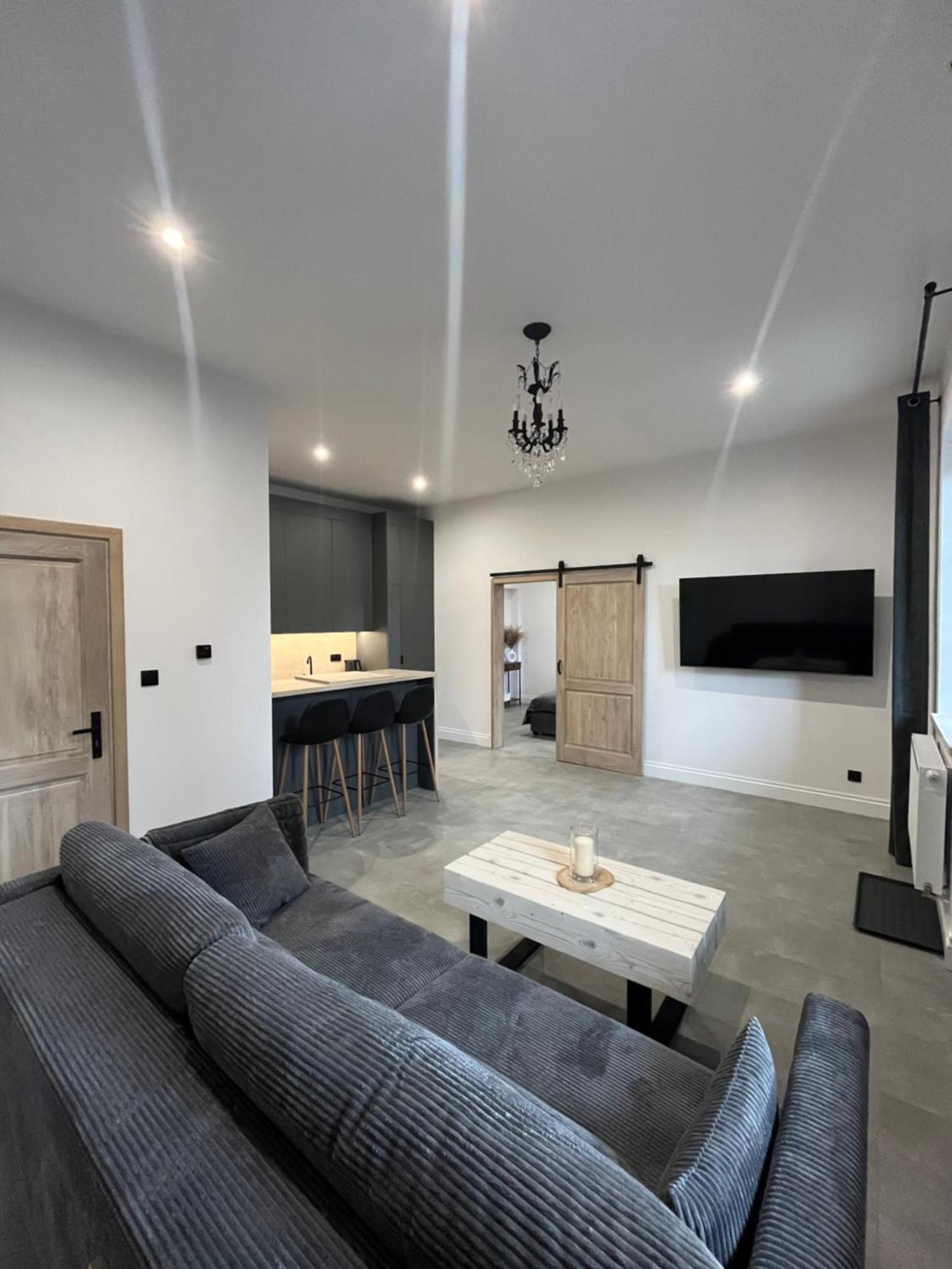 לובלין Neighbourhood Apartment מראה חיצוני תמונה